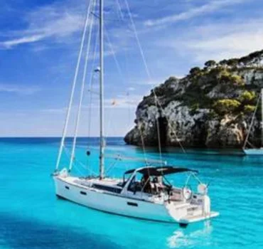 best yacht rental service in goa